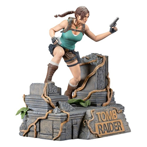 Statue Tomb Raider Lara Croft