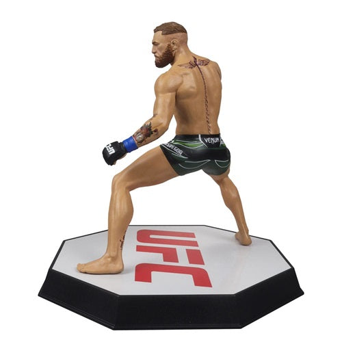 Statue UFC Posed Conor McGregor